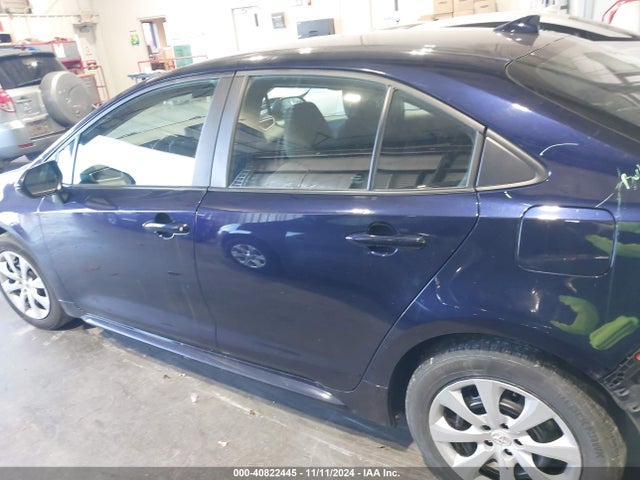 Toyota COROLLA LE 2022 5YFEPMAE3NP348116 Image 15