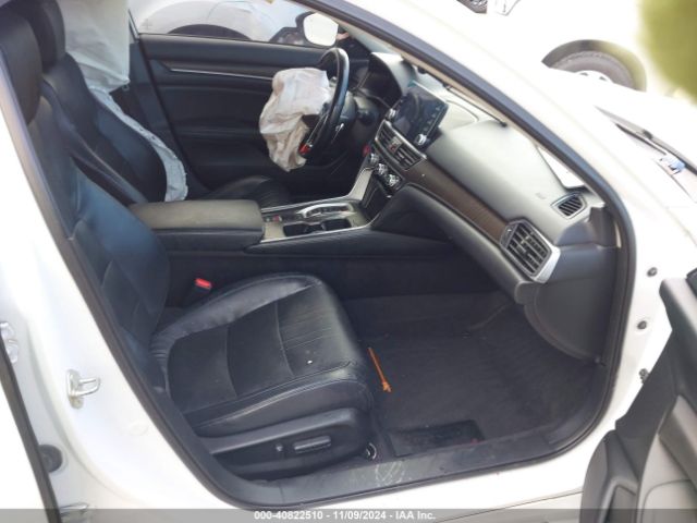 1HGCV2F94JA048288 Honda Accord Touring 2.0t