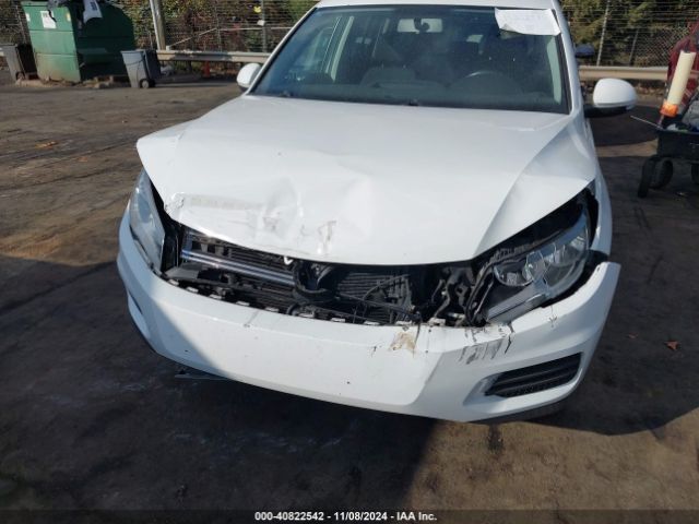 WVGAV7AX3HK054186 Volkswagen Tiguan 2.0t/2.0t S