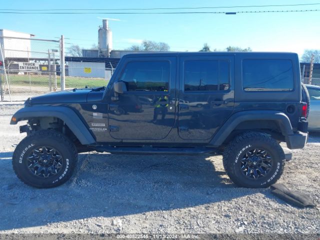 1C4BJWDG5HL606727 Jeep Wrangler Unlimited Sport 4x4