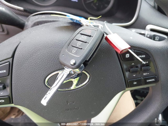 Hyundai TUCSON SE 2019 KM8J2CA40KU030057 Image 11