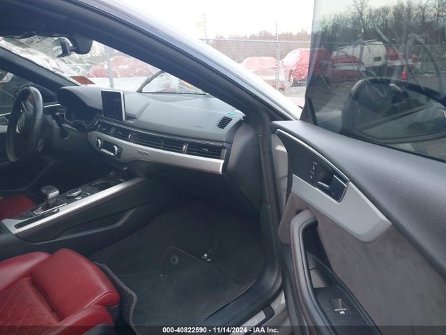 WAUB4CF58KA052942 Audi S5 3.0t Premium