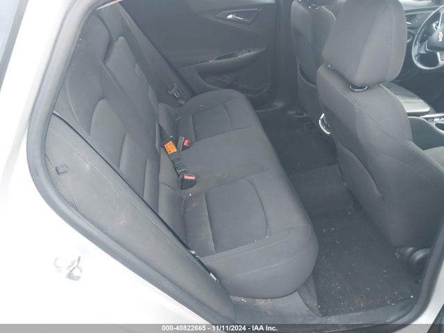 1G1ZD5ST4JF107074 Chevrolet MALIBU LT