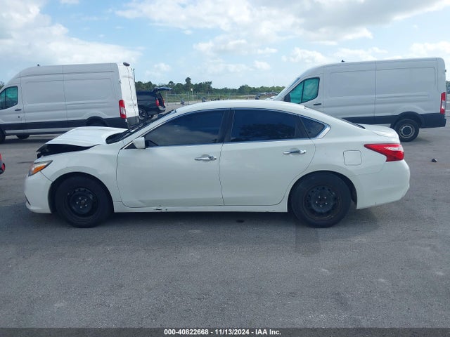 1N4AL3AP1HN359886 Nissan Altima 2.5 S