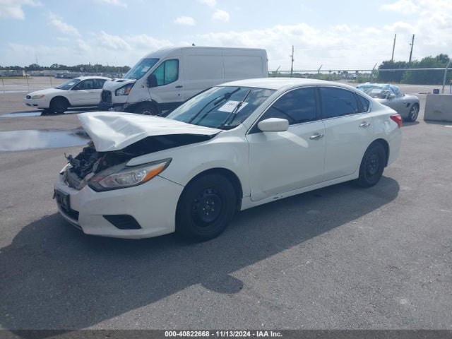 1N4AL3AP1HN359886 Nissan Altima 2.5 S