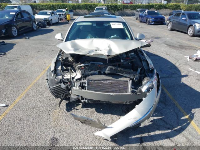 2G4GN5EX1E9272861 Buick Regal Turbo/e-assist Premium I