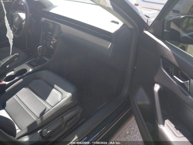 1VWSA7A30MC005255 Volkswagen Passat 2.0t Se