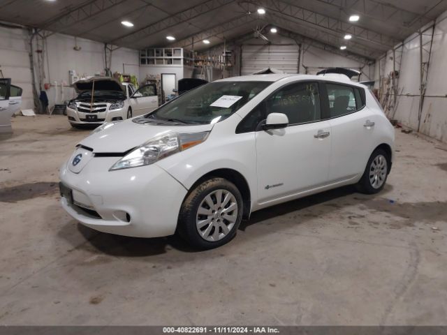 1N4AZ0CP1FC322663 Nissan LEAF S