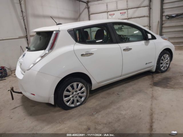 1N4AZ0CP1FC322663 Nissan LEAF S