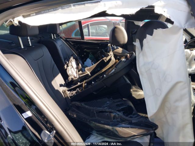 WBA13AG0XMCG83725 BMW 530e