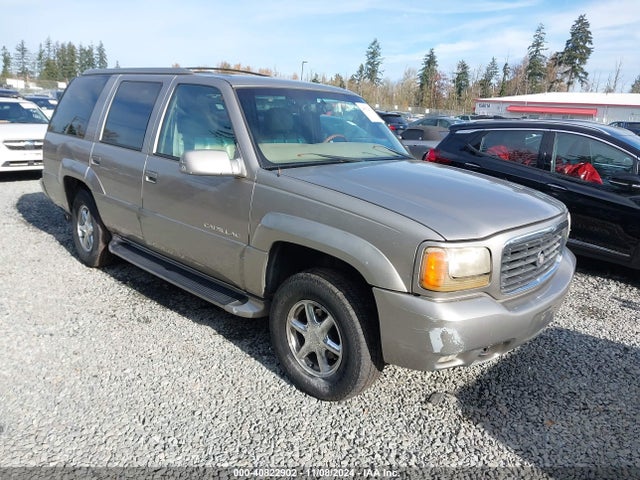 2000 CADILLAC ESCALADE 1GYEK13R1YR131178 Photo 0