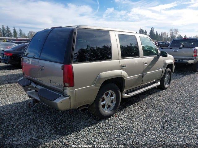 2000 CADILLAC ESCALADE 1GYEK13R1YR131178 Photo 3