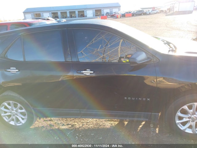 Chevrolet EQUINOX LS 2019 2GNAXHEV2K6191862 Image 13
