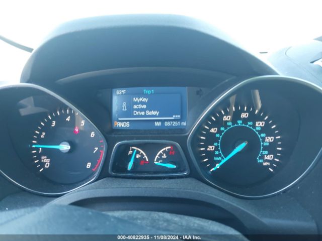 1FMCU0GX8EUD48323 Ford ESCAPE SE