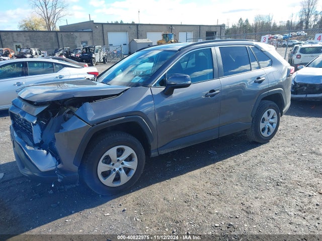 Toyota RAV4 LE 2021 2T3G1RFV7MC252317 Image 2
