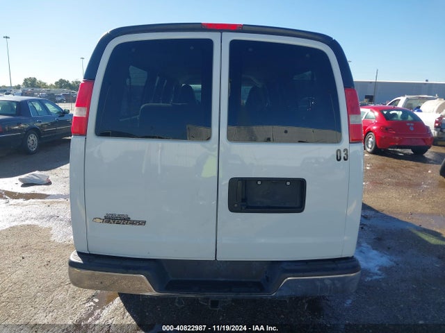 1GAZGPFG7H1140772 Chevrolet Express 3500 Lt