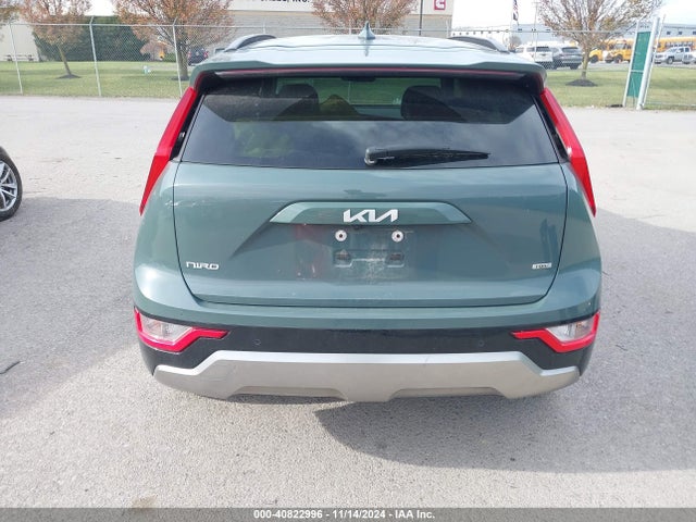 KNDCR3LE7P5081619 KIA Niro Ex Touring