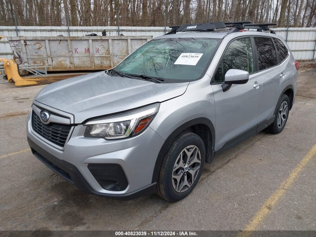 Subaru Forester Premium 2019 JF2SKAEC9KH433348 Image 2