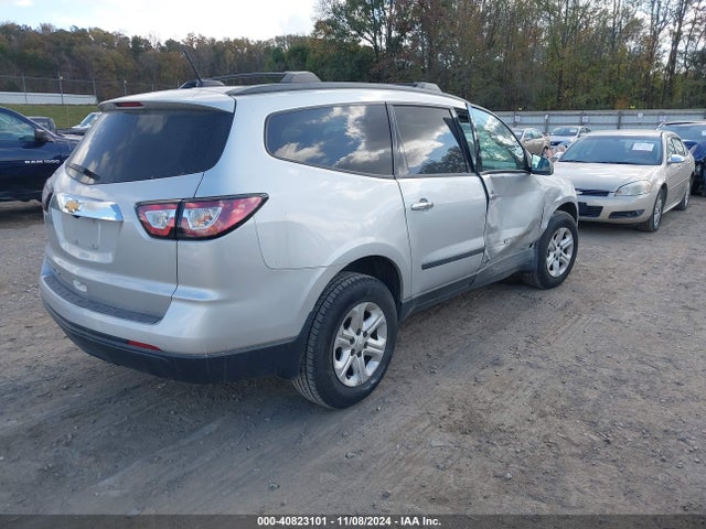 Chevrolet Traverse Ls 2017 1GNKVFED7HJ189252 Image 4