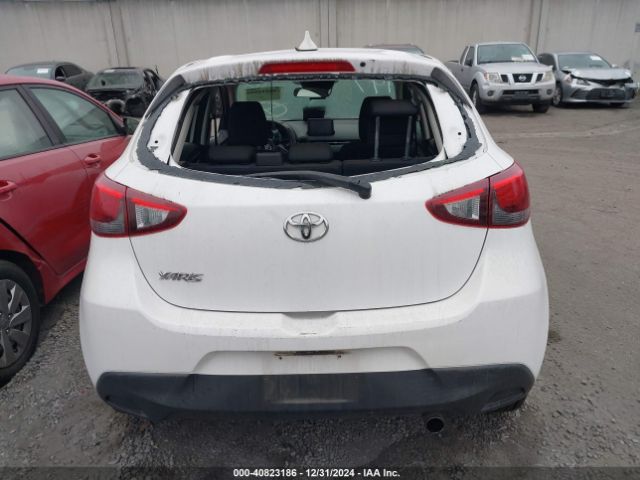 3MYDLBJV0LY705634 Toyota YARIS LE