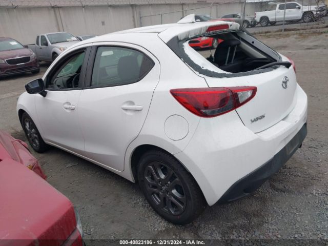 3MYDLBJV0LY705634 Toyota YARIS LE