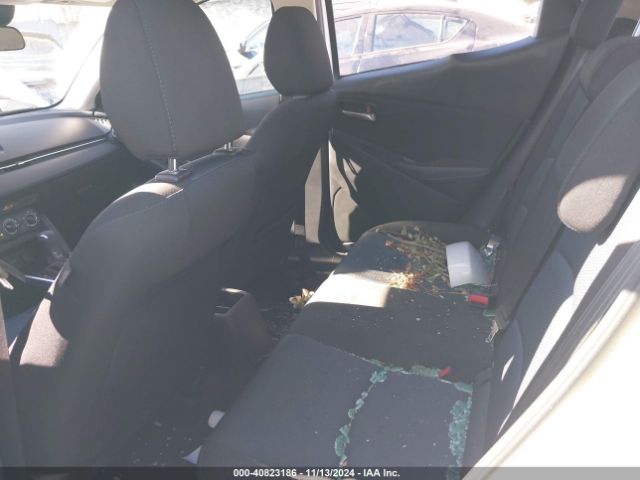 3MYDLBJV0LY705634 Toyota YARIS LE