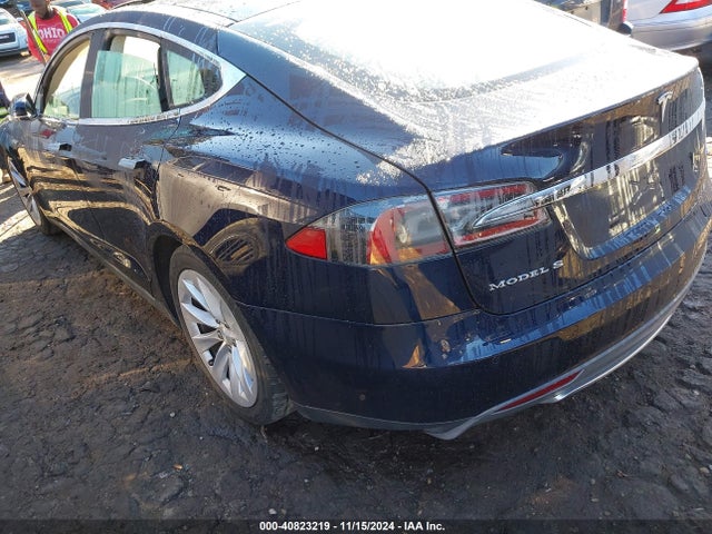 2014 TESLA MODEL S 5YJSA1S11EFP32325 Photo 2