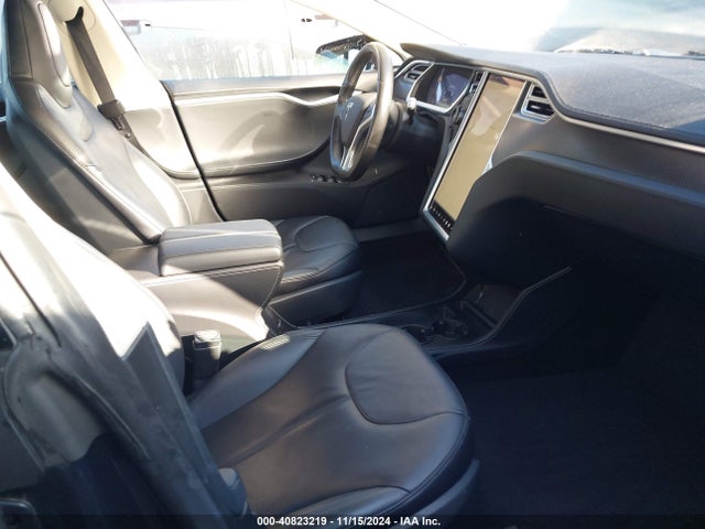 2014 TESLA MODEL S 5YJSA1S11EFP32325 Photo 4