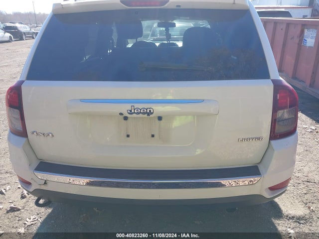 1C4NJDCB5ED629857 Jeep Compass Limited