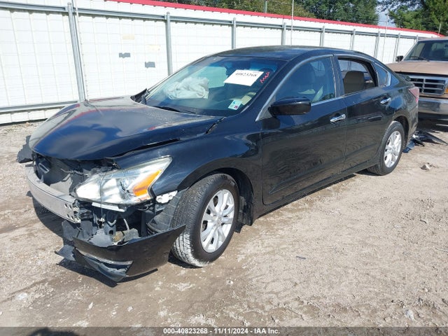 Nissan Altima 2.5 S 2014 1N4AL3AP6EN236340 Image 2