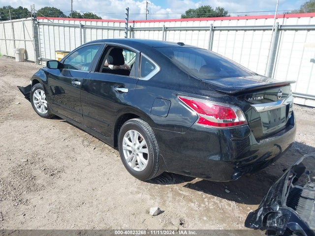 Nissan Altima 2.5 S 2014 1N4AL3AP6EN236340 Image 3