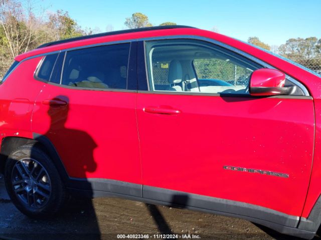 3C4NJCBB5KT832359 Jeep Compass Sun And Wheel Fwd