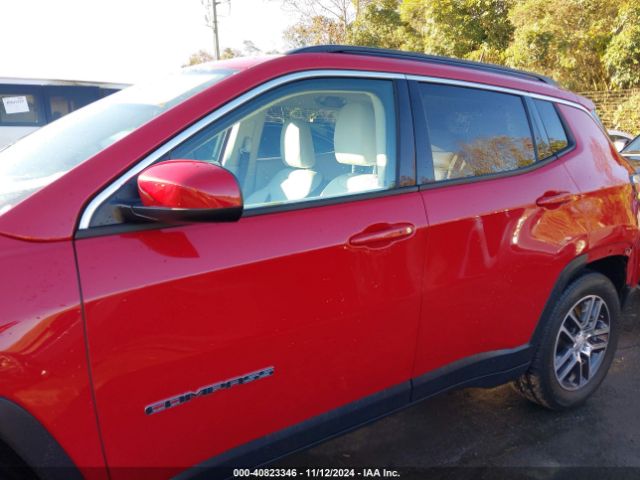 3C4NJCBB5KT832359 Jeep Compass Sun And Wheel Fwd