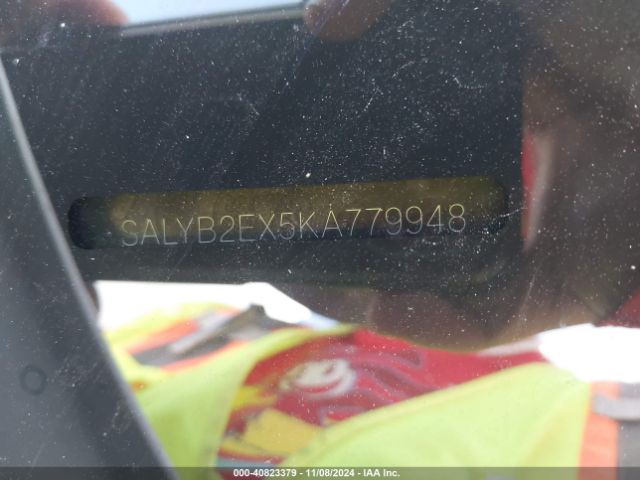 SALYB2EX5KA779948 Land Rover Range Rover Velar P250 S