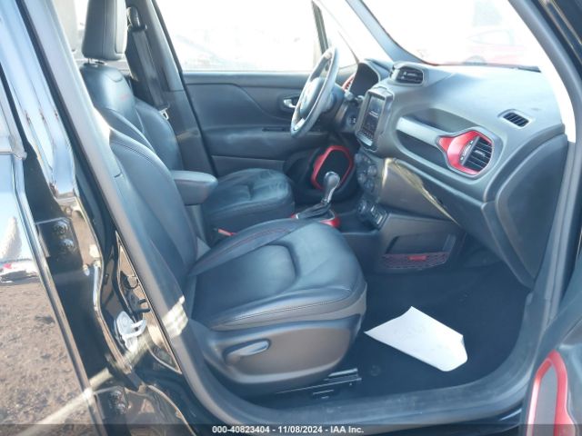 ZACCJBCB7JPG94040 Jeep Renegade Trailhawk 4x4