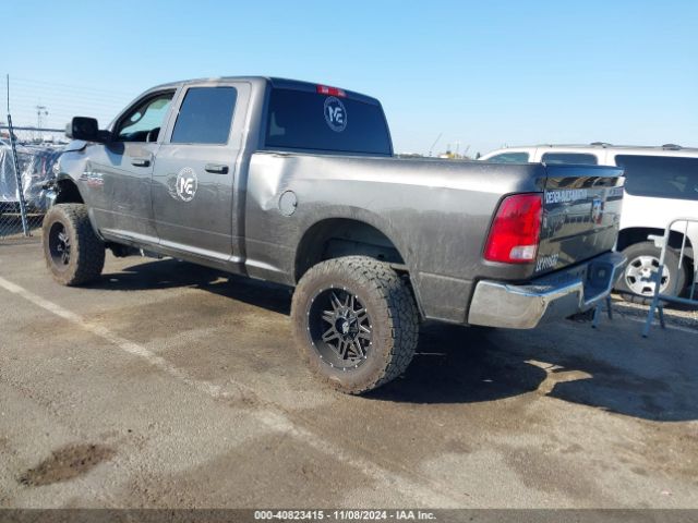 3C6UR5CL9HG639423 RAM 2500 Tradesman  4x4 6'4 Box