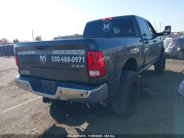 3C6UR5CL9HG639423 RAM 2500 Tradesman  4x4 6'4 Box