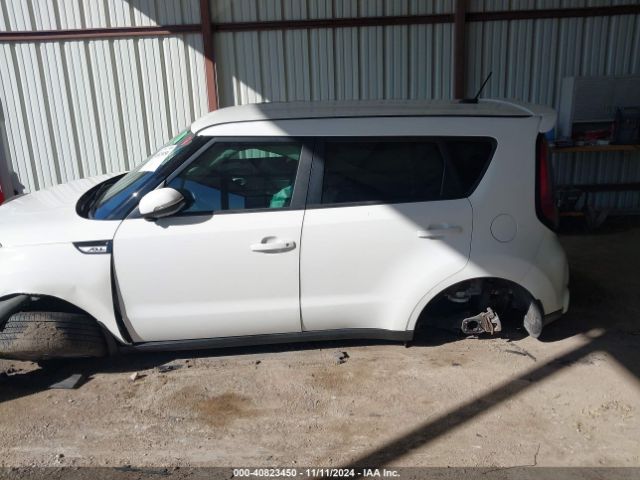 KNDJX3A54G7856513 KIA Soul !