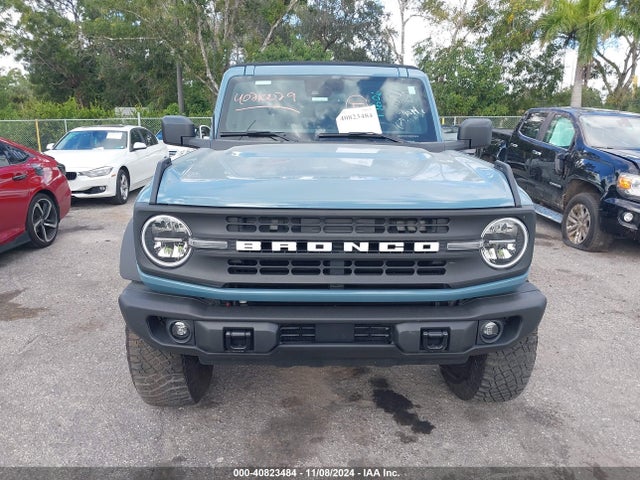 Ford Bronco Black Diamond 2022 1FMEE5DP0NLB74244 Image 12