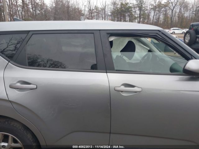 KNDJ23AU2N7807748 KIA SOUL LX