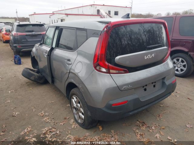 KNDJ23AU2N7807748 KIA SOUL LX