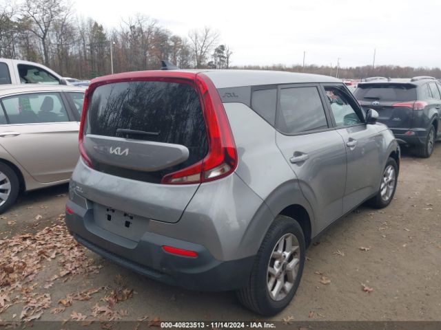 KNDJ23AU2N7807748 KIA SOUL LX