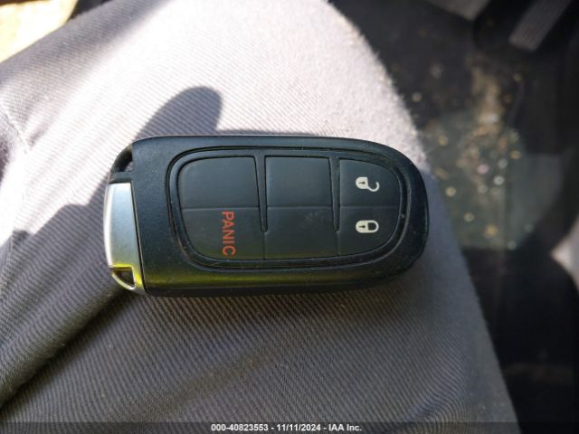 1C4PJLLB5LD568848 Jeep Cherokee Altitude Fwd