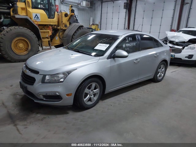 Chevrolet Cruze 1lt Auto 2015 1G1PC5SB6F7253897 Image 2