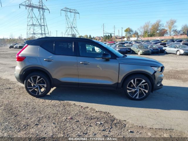 YV4162UM5N2743998 Volvo Xc40 T5 R-design