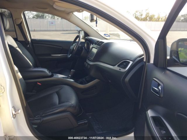 3C4PDCBG0FT588699 Dodge Journey Sxt