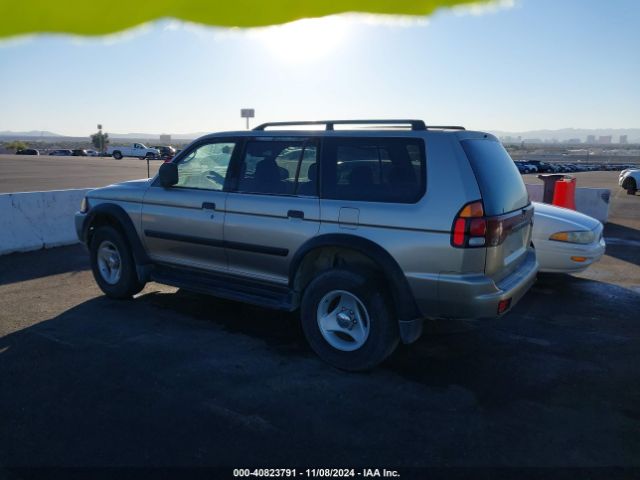 2001 MITSUBISHI MONTERO JA4LS21H31P049493 Photo 2