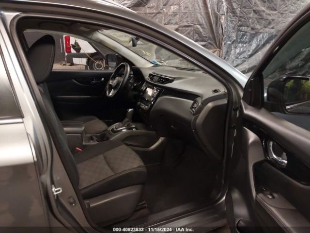 JN1BJ1CR7HW126843 Nissan Rogue Sport Sv