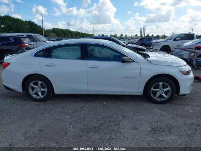 1G1ZB5ST5JF180749 Chevrolet Malibu 1ls