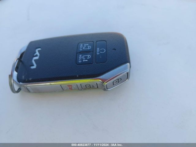KNDNB4H32N6089239 KIA Carnival Mpv Lx Seat Package